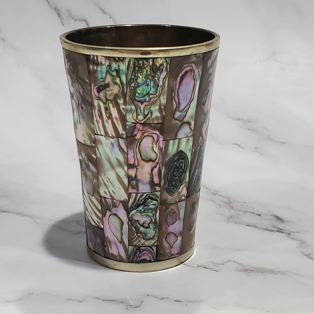 Mid-Centry Mexican Mother of Pearl Abalone Tumbler - Picture 4 of 7